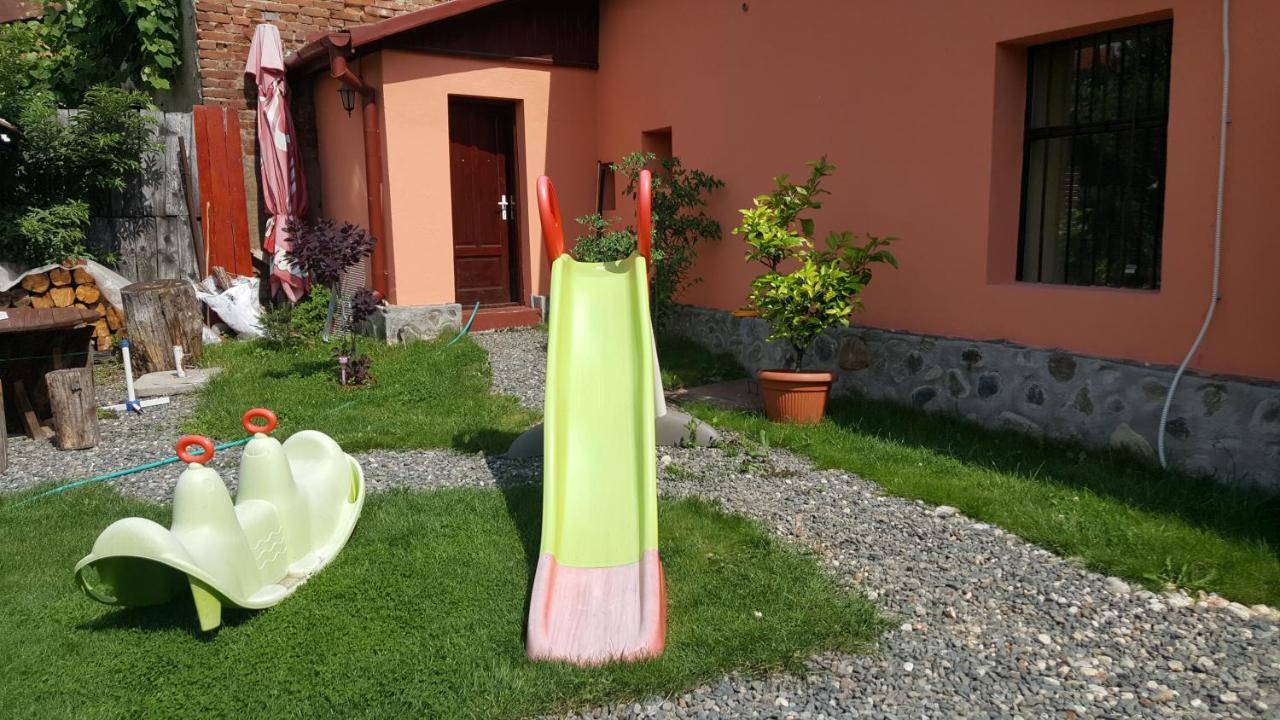Pension Ela Sibiu Ngoại thất bức ảnh